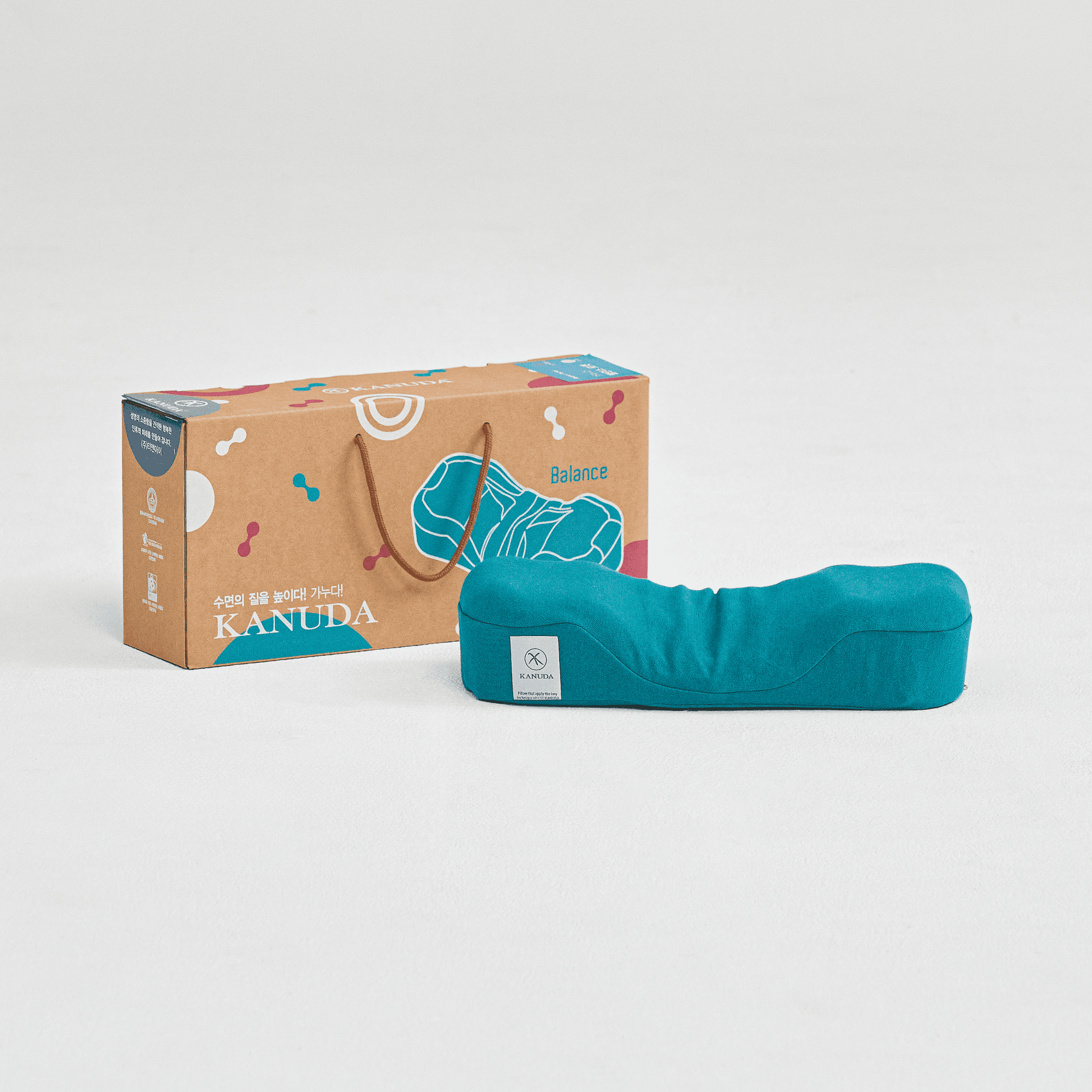 Kanuda travel ergonomic pillow for portable, travel-friendly design